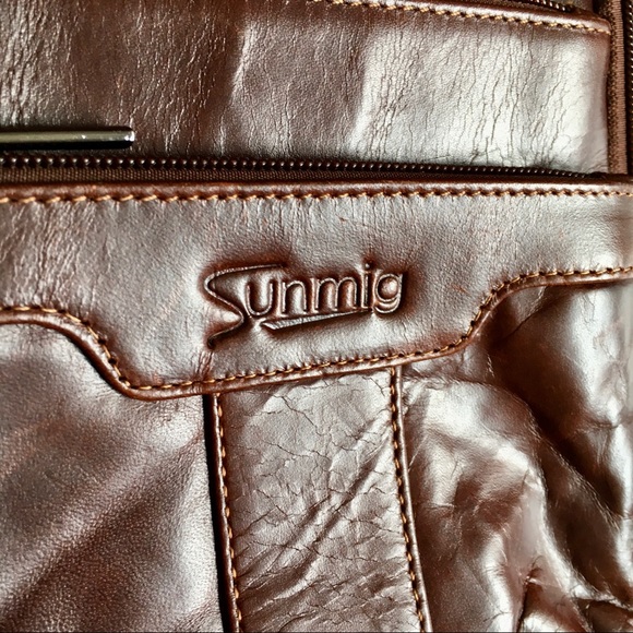 Crossbody bag - Picture 15 of 16